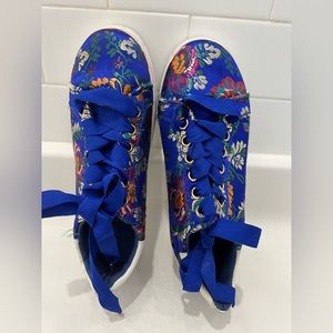 Bamboo Fashion Sneakers for Women Size 7.5